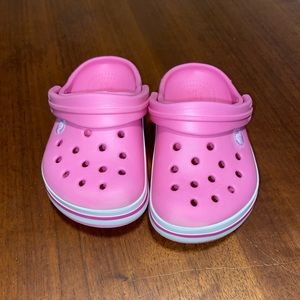 Toddler girl 7c crocs